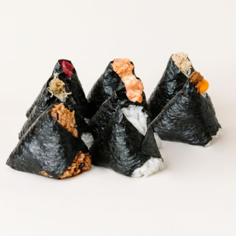 無添加おむすび　ん